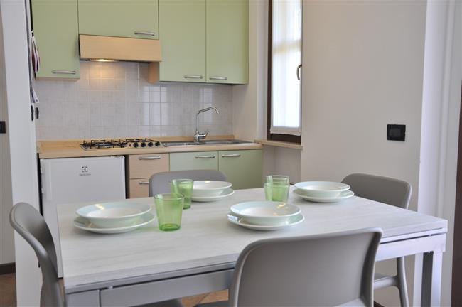 Living-kitchen with balcony